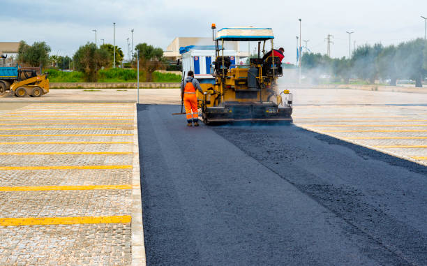 Best Decorative Driveway Pavers  in Muttontown, NY